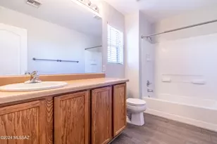 1053 W Calle Vista De Suenos, Sahuarita, AZ 85629 - Photo 17