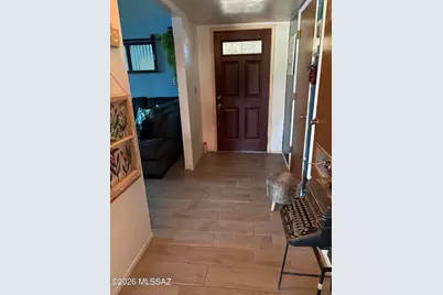 1717 S Regina Cleri Drive, Tucson, AZ 85710 - Photo 3