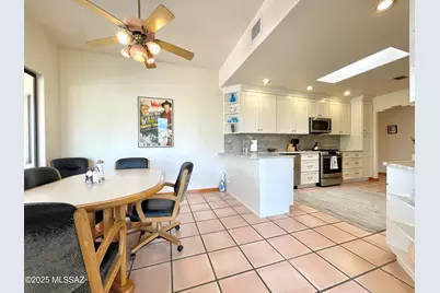 11435 N Skywire Way, Tucson, AZ 85737 - Photo 15