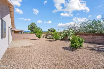 8116 E Lakeside Parkway, Tucson, AZ 85710 - Photo 25