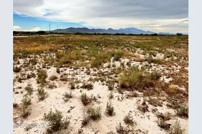 269 W Iron Rose Road, Willcox, AZ 85643 - Photo 3