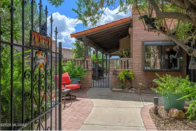 1131 W Camino De La Oca, Green Valley, AZ 85622 - Photo 3