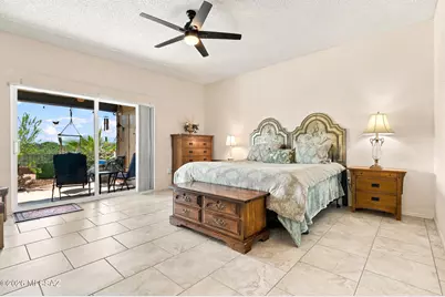 1131 W Camino De La Oca, Green Valley, AZ 85622 - Photo 11
