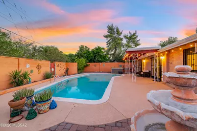6880 E Hawthorne Circle, Tucson, AZ 85710 - Photo 35