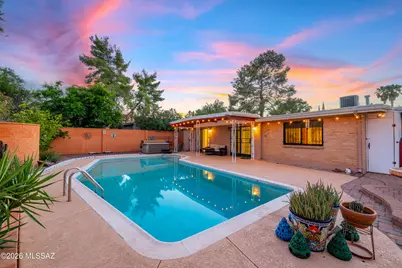 6880 E Hawthorne Circle, Tucson, AZ 85710 - Photo 37