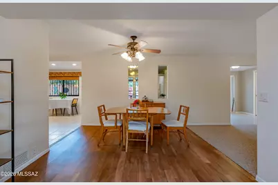 6880 E Hawthorne Circle, Tucson, AZ 85710 - Photo 13