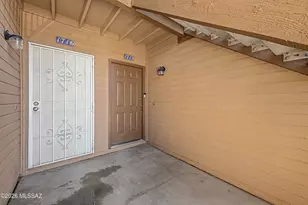 1712 W Park Wood Ln, Tucson, AZ 85746 - Photo 5