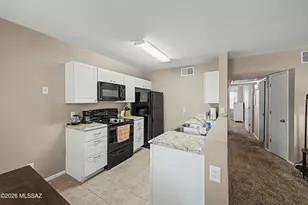 1712 W Park Wood Ln, Tucson, AZ 85746 - Photo 15