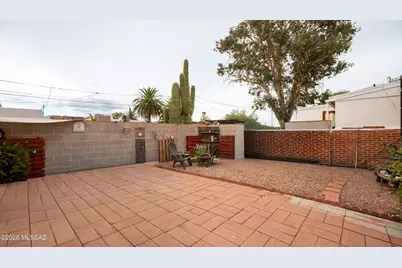 4127-4129 E Hayne Street, Tucson, AZ 85711 - Photo 15