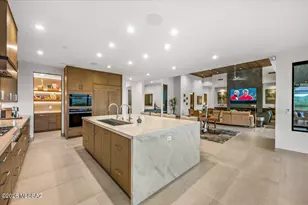 13977 N Flint Peak Pl, Oro Valley, AZ 85755 - Photo 11