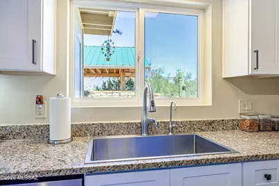 520 N Constitution Drive, Tucson, AZ 85748 - Photo 9