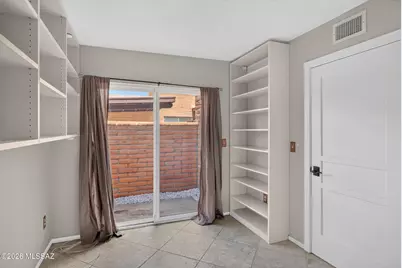 3856 N Pasatiempo Place, Tucson, AZ 85705 - Photo 23