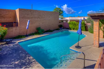 3856 N Pasatiempo Place, Tucson, AZ 85705 - Photo 33
