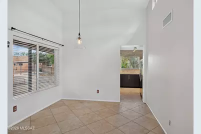 3856 N Pasatiempo Place, Tucson, AZ 85705 - Photo 5
