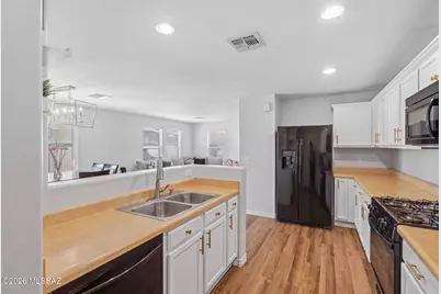 764 W Paseo Celestial, Sahuarita, AZ 85629 - Photo 13