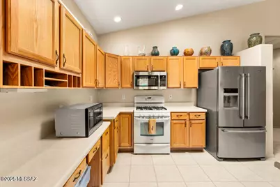 2652 S Falcon View Drive, Tucson, AZ 85713 - Photo 15