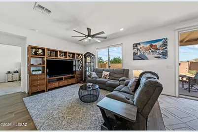 818 W Calle Alta Curva, Sahuarita, AZ 85629 - Photo 7