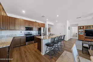818 W Calle Alta Curva, Sahuarita, AZ 85629 - Photo 11