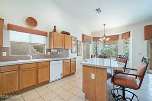 2748 E Sawyer Rd, Green Valley, AZ 85614 - Photo 13
