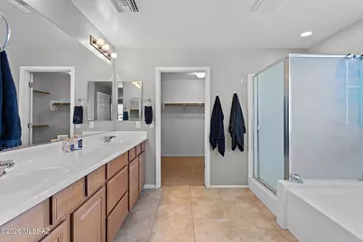 11594 W Bannerstone Street, Marana, AZ 85658 - Photo 19