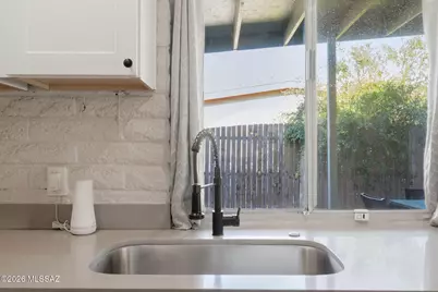 8524 E Mary Drive, Tucson, AZ 85730 - Photo 7