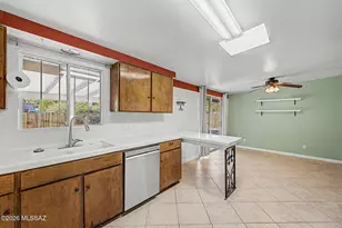 5353 E Douglas St, Tucson, AZ 85711 - Photo 9