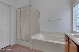 2702 S Falcon View Dr, Tucson, AZ 85713 - Photo 29