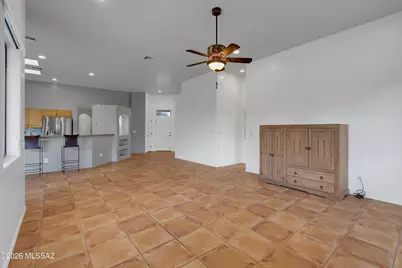 2702 S Falcon View Drive, Tucson, AZ 85713 - Photo 17