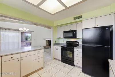 7310 N Village Avenue, Tucson, AZ 85704 - Photo 17