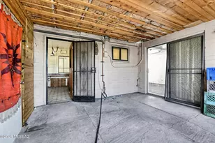 4510 E 9th St, Tucson, AZ 85711 - Photo 17