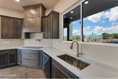 11788 N Migitty Lane, Marana, AZ 85658 - Photo 13