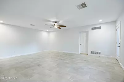 2534 E Florence Drive, Tucson, AZ 85716 - Photo 19