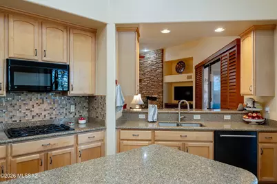 12883 W Zebra Aloe Place, Tucson, AZ 85743 - Photo 11