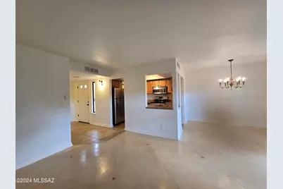 6651 N Campbell Avenue #183, Tucson, AZ 85718 - Photo 11