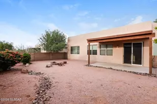 8877 N Sky Dancer Cir, Tucson, AZ 85742 - Photo 23