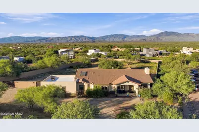 220 N Slate Drive, Vail, AZ 85641 - Photo 1