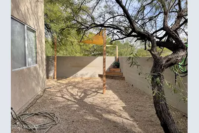 1049 N Pressyc Place, Tucson, AZ 85710 - Photo 3