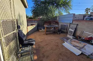 2252 E Grant Rd, Tucson, AZ 85719 - Photo 27