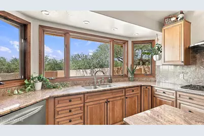 13350 E Camino La Cebadilla, Tucson, AZ 85749 - Photo 17