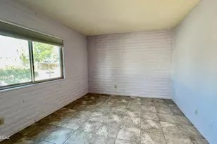 140 E San Vincent Dr, Green Valley, AZ 85614 - Photo 17