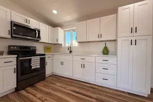 1824 W Lester St, Tucson, AZ 85745 - Photo 5