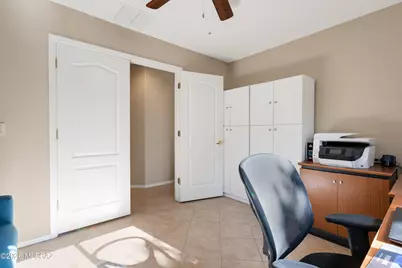 238 E Shore Cliff Place, Oro Valley, AZ 85737 - Photo 17