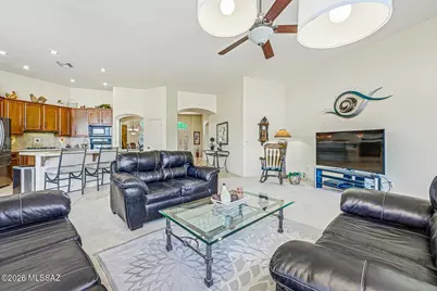 1282 W Via De Santo Tomas, Sahuarita, AZ 85629 - Photo 13