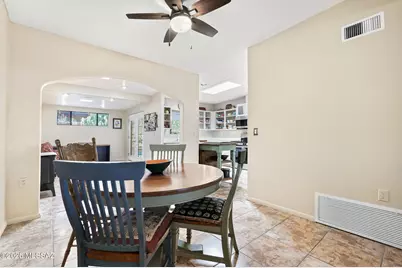 392 W Rio Altar, Green Valley, AZ 85614 - Photo 7