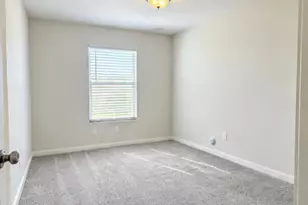 110 Azteca Dr, Eloy, AZ 85131 - Photo 13