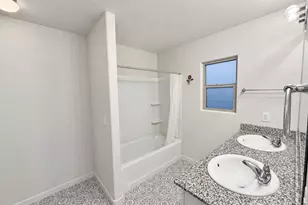 110 Azteca Dr, Eloy, AZ 85131 - Photo 9