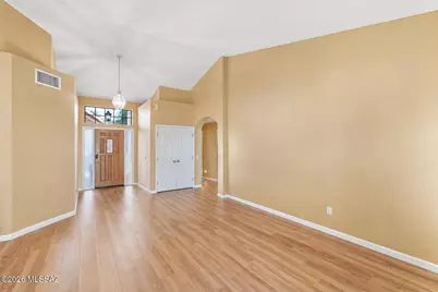 64730 E Canyon Shadows Lane, Saddlebrooke, AZ 85739 - Photo 17
