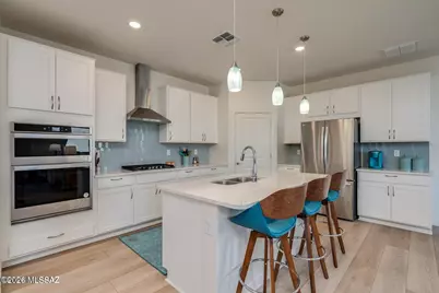 9052 E Pantano Bluff Drive, Tucson, AZ 85730 - Photo 5