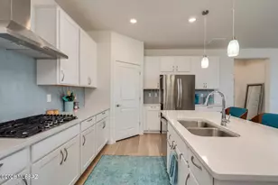 9052 E Pantano Bluff Dr, Tucson, AZ 85730 - Photo 5