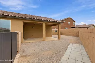 9052 E Pantano Bluff Dr, Tucson, AZ 85730 - Photo 17